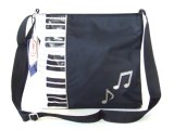 【新入荷】ピアノ鍵盤ショルダーバッグ薄型