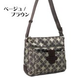 【新入荷】DELLA CLASSE軽量ショルダーバッグ