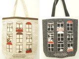 【新入荷】グラフィックトートバッグ／アパート