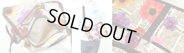 画像3: 【拡幅機能】英字＆フラワープリントショルダーバッグ (3)