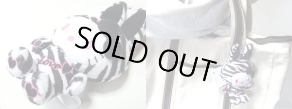 画像3: 【割引有】ハローキティｘニコラゼブラぬいぐるみストラップ (3)