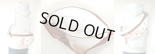 画像3: くまのがっこうフラワーガーデンヒップバッグ (3)