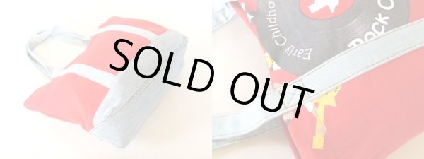 画像2: 【1点物】Ｔシャツ＆ジーンズリメークトートバッグ赤 (2)