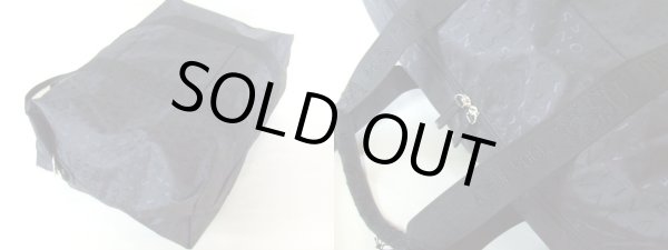 画像2: 英字柄２ｗａｙボストンバッグ（２色有） (2)