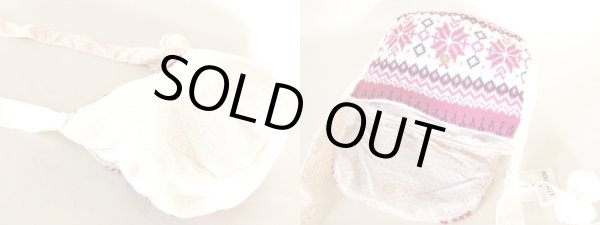 画像2: 【訳あり】ポンポン付ノルディック柄レディース斜め掛けニットショルダーバッグ（２色有） (2)