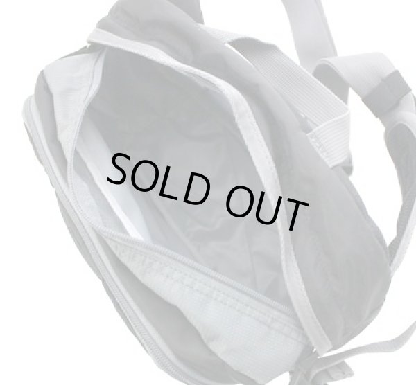 画像4: 【特売】【メール便ok】SPALDINGスポルディングヒップバッグ（２色有） (4)