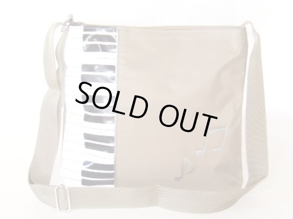 画像3: 【メール便ok】ピアノ鍵盤ショルダーバッグ薄型（２色有） (3)