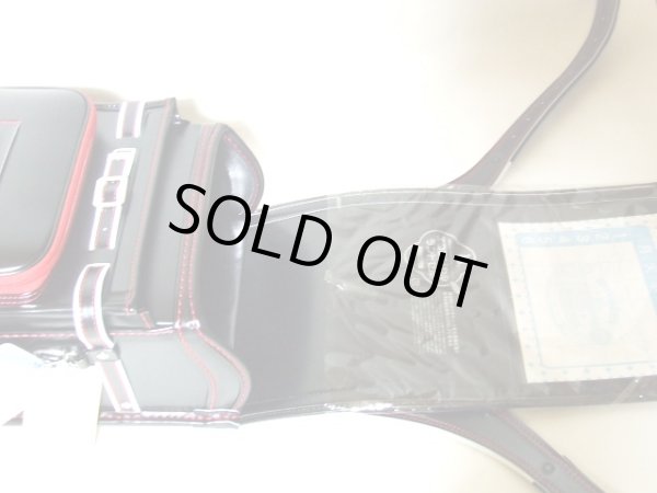 画像5: 在庫特売【送料込】天使のはね赤ステッチランドセル黒Ａ４対応 (5)