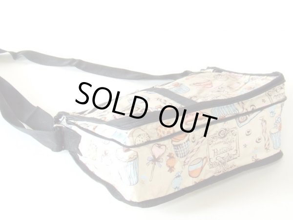 画像3: 【メール便ok】拡幅機能スイーツ柄ショルダーバッグ (3)