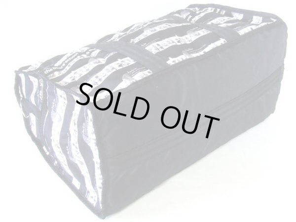 画像2: くまのがっこう１２ポケ2WAYボストンバッグ■モノクロ (2)