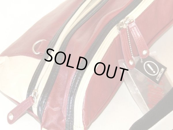 画像3: ＜訳あり＞メンズ＆レディースCOREフェイクレザー革ボディバッグ（４色有） (3)