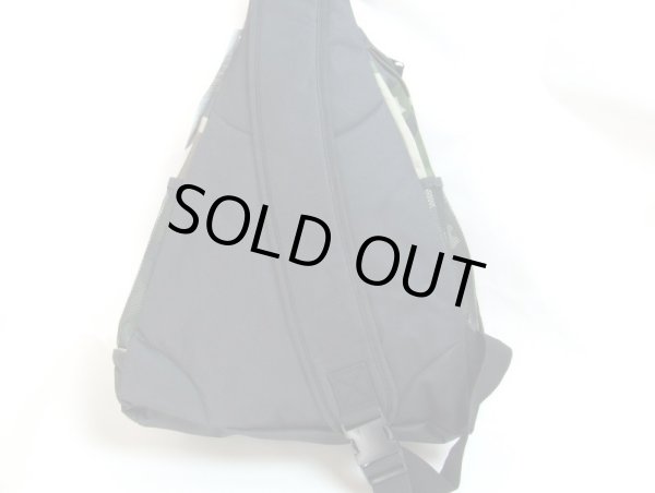 画像2: 迷彩カモフラ柄ワンショルダーバッグ (2)