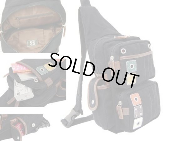 画像4: BLOCKSポケット６個付きボディバッグ (4)