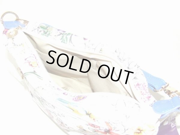 画像7: アーティスティック花柄ショルダーバッグ（４色有） (7)