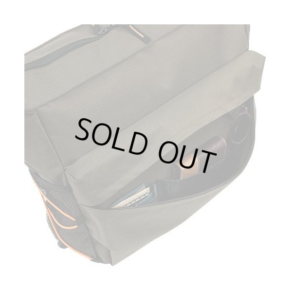 画像6: L.I.Pスポーティなシンプルショルダーバッグ（３色有） (6)