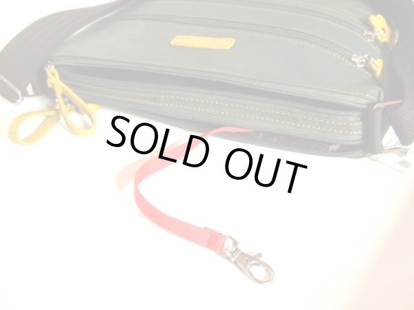 画像6: ２室構造極薄ショルダーバッグ（緑） (6)