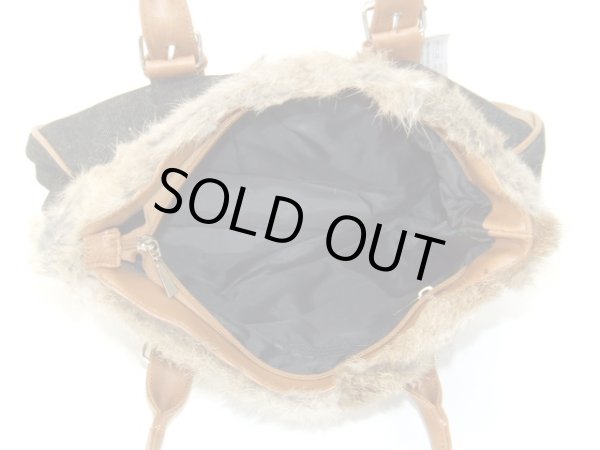 画像4: 天然ラビットファーデニム手提げバッグ (4)