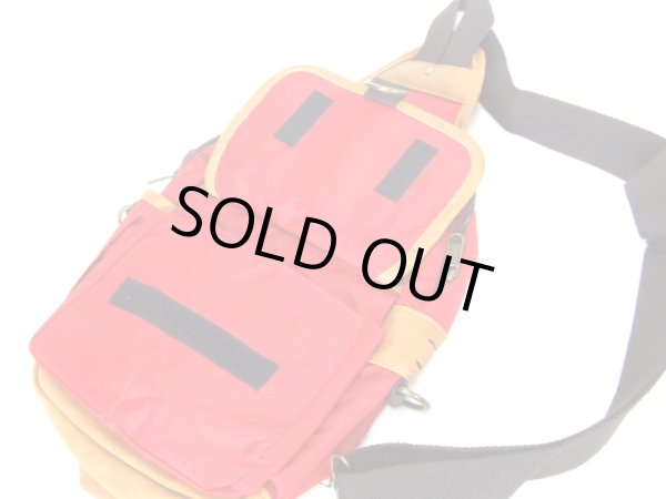 画像5: DEVICEアウトドア丈夫なナイロンボディバッグ赤 (5)