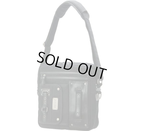 画像2: 機能ポケット付きかっこいいショルダーバッグ黒 (2)