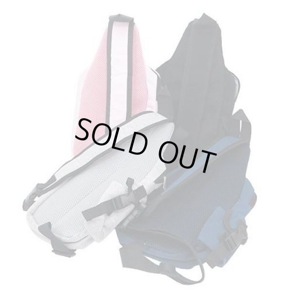 画像4: ミッキーマウスMICKEY刺繍入りボディバッグ黒 (4)