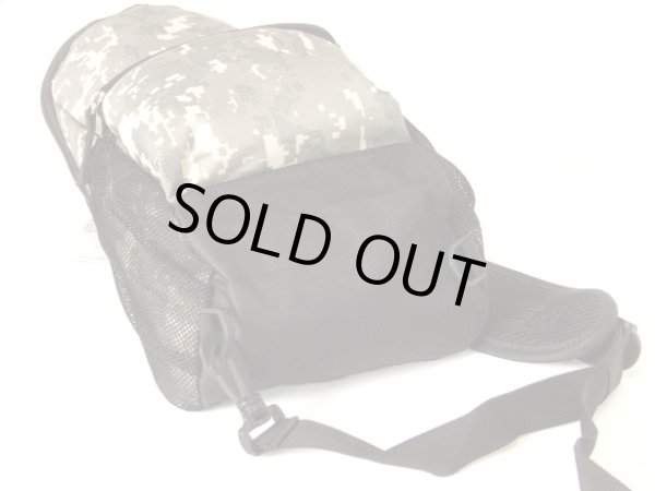 画像3: カモフラ迷彩ボディバッグ／グリーン (3)