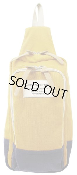 画像2: 【sale】レディース＆メンズ／ガバッと開くバイカラースウェットカジュアルボディバッグ（２色有） (2)