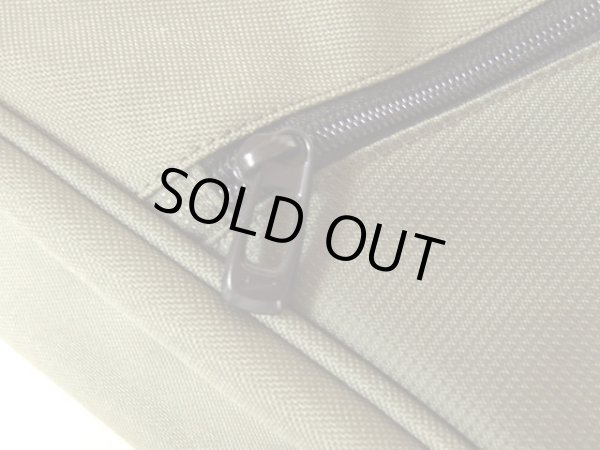 画像4: ナイキ(NIKE)シューズケース10L■カーキ (4)