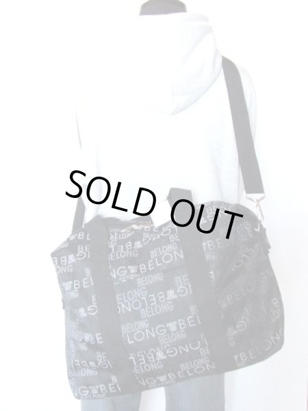 画像9: 英字ロゴプリント2WAYボストンバッグ（２色有） (9)