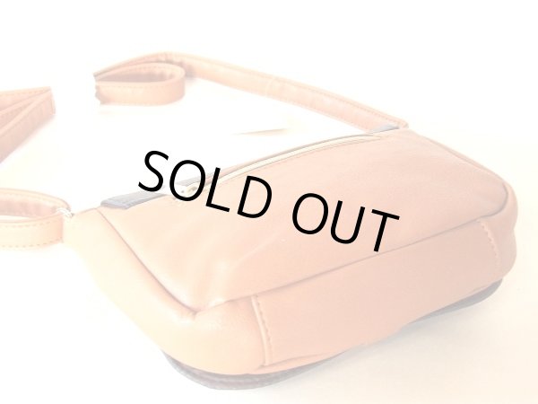 画像2: 小振りサイズの可愛いショルダーバッグ（２色有）【メール便ok】 (2)