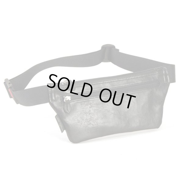 画像2: saleメンズ極薄マチなしフェイクレザー軽量ウエストバッグ日本製／黒 (2)