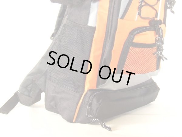 画像13: VIAGGIOポケット豊富で子供から大人が使える標準的サイズのディパック（オレンジ） (13)