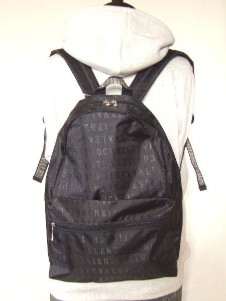 画像10: 英字ロゴプリントシックなディパック（２色有） (10)