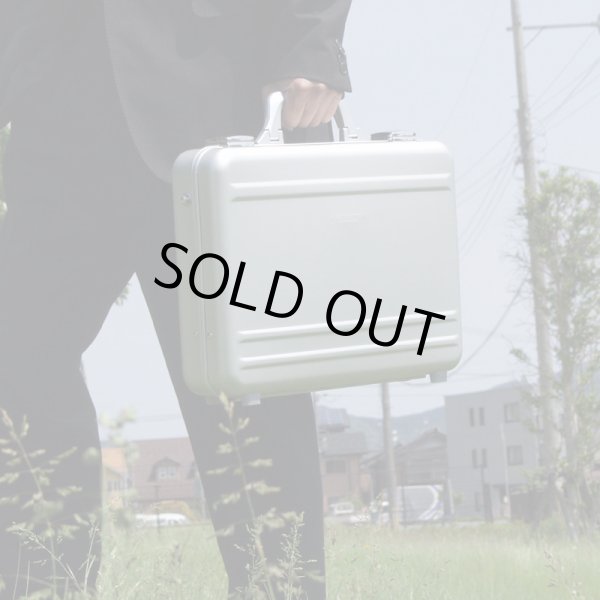 画像8: 【sale】アルミアタッシュケースPC対応（Ａ４Ｆ）【送料無料】 (8)