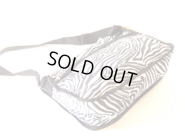 画像3: 拡幅２室式軽量傘生地ショルダーバッグ/ゼブラ (3)