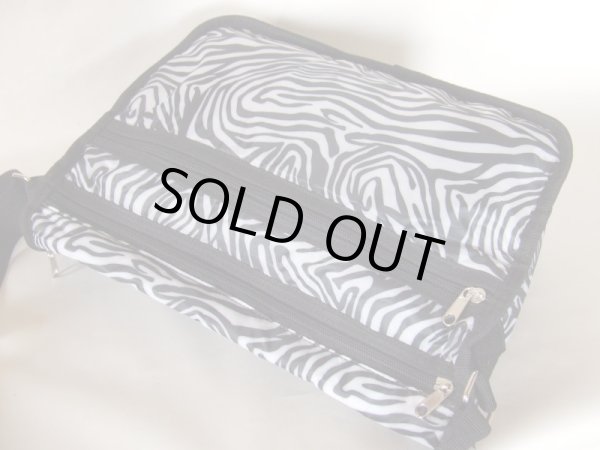 画像2: 拡幅２室式軽量傘生地ショルダーバッグ/ゼブラ (2)