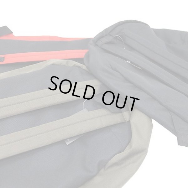 画像2: スヌーピーsnoopyカラフルな裏地ちらし柄ディパック黒 (2)