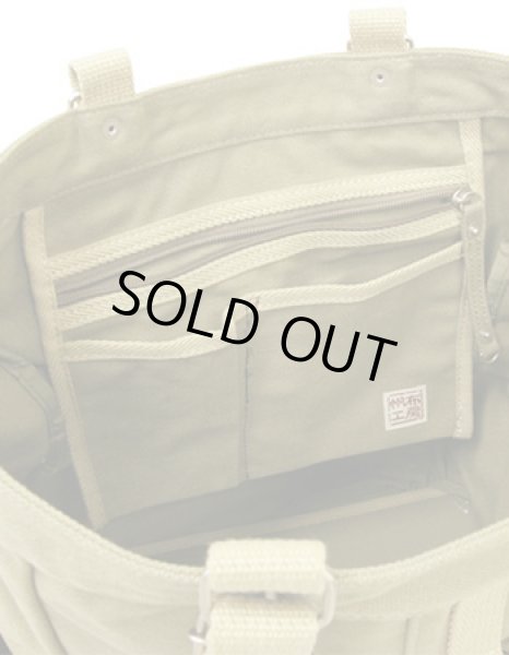 画像9: 【sale】メンズ大小７つのポケットが付いた機能的な大きめ帆布トートバッグ（３色有） (9)