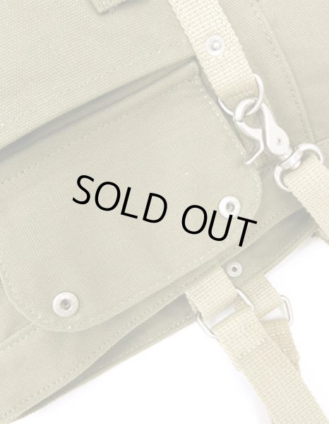 画像8: 【sale】メンズ大小７つのポケットが付いた機能的な大きめ帆布トートバッグ（３色有） (8)