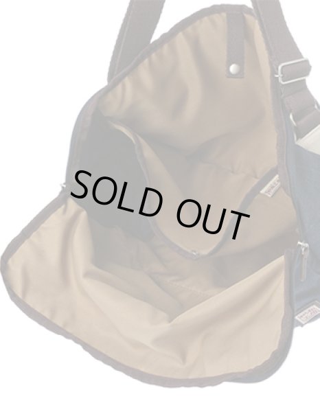 画像10: がばっと大きく開いて出し入れスムーズな帆布工房ショルダーバッグ【５色有】 (10)