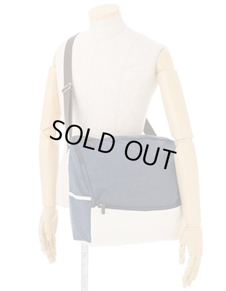 画像12: がばっと大きく開いて出し入れスムーズな帆布工房ショルダーバッグ【５色有】 (12)