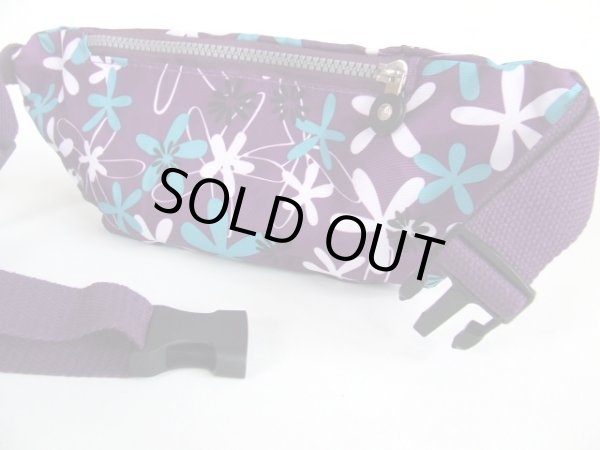 画像2: 葉柄リーフ小振りサイズのウエストバッグ紫【メール便ok】 (2)