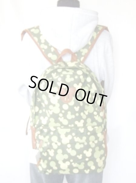 画像9: ミッキーマウスシルエット総柄ディパック緑ディズニー (9)