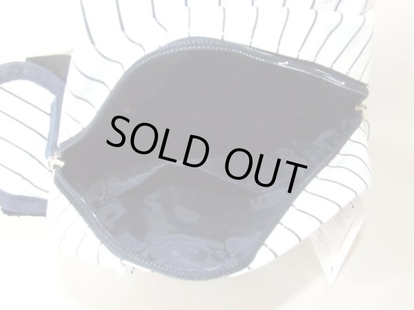 画像7: ニューヨークヤンキースピンストライプボディバッグ白 (7)