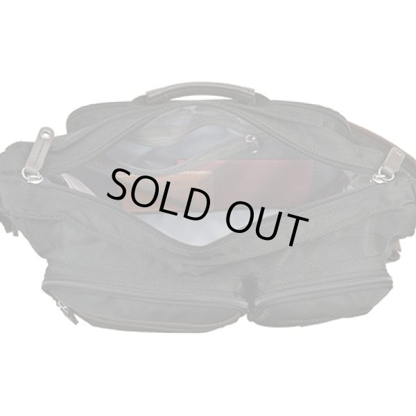 画像8: ＜訳あり＞人気のモビーズ（Ｍobby's）メンズ斜め掛け９つの多機能ポケット付き男性用ショルダーバッグ (8)