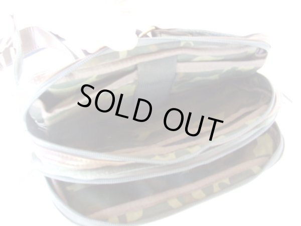 画像6: 【sale】男性に人気ブランドのアルファ(ALPHA)のメンズ迷彩裏地２室構造ウエストバッグ・ボディバッグ（２色有） (6)