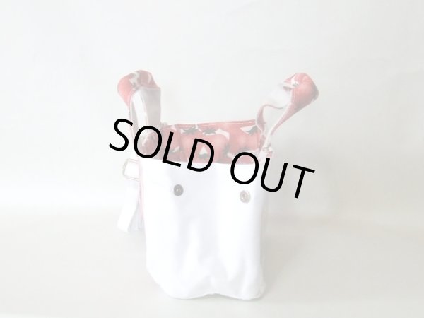 画像7: スマホの操作をカバンに入れたまま出来る2wayミニトートバッグ苺柄（２色有）【メール便ok】 (7)