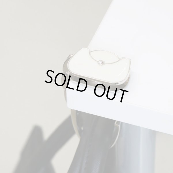 画像5: バッグチャームにもなるおしゃれなバッグハンガー（２色有）＜送料無料＞ (5)