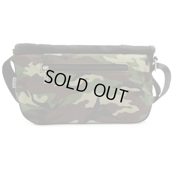 画像2: デイリーユースにぴったり使い勝手の良いショルダーバッグ(迷彩) (2)