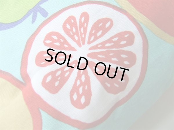 画像6: カラフルなフルーツ柄ミントカラーA４トートバッグ (6)