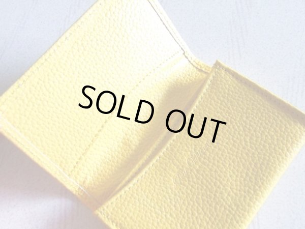 画像4: ＜訳あり＞働く女性の声が形になった！両面牛革使用の高級感があるリボンモチーフ名刺入れ／イエロー  (4)